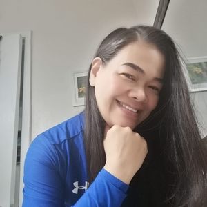 Meet your Posher, Imelda